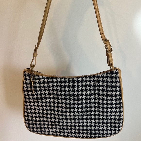 Coach Mini Shoulder Bag - Picture 1 of 6